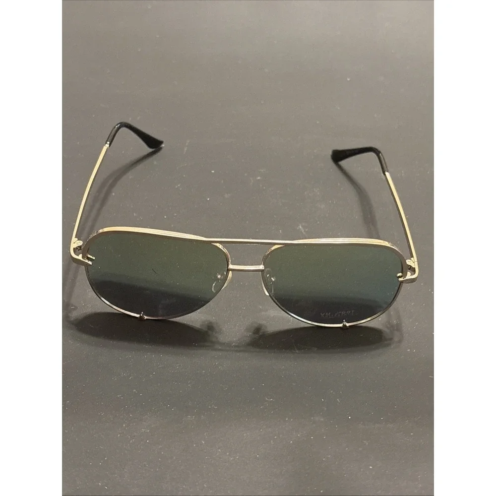Unbranded Gold Tone Aviator Sunglasses Green Lenses 100% UV Protection